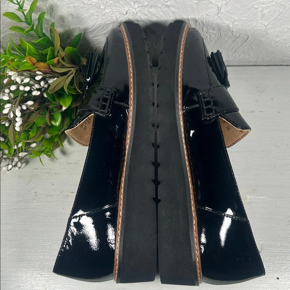 NWOT Naturalizer Ellie Blk Patent Leather Loafers with Tassels Size 7 NWOT Shoe - Picture 8 of 12